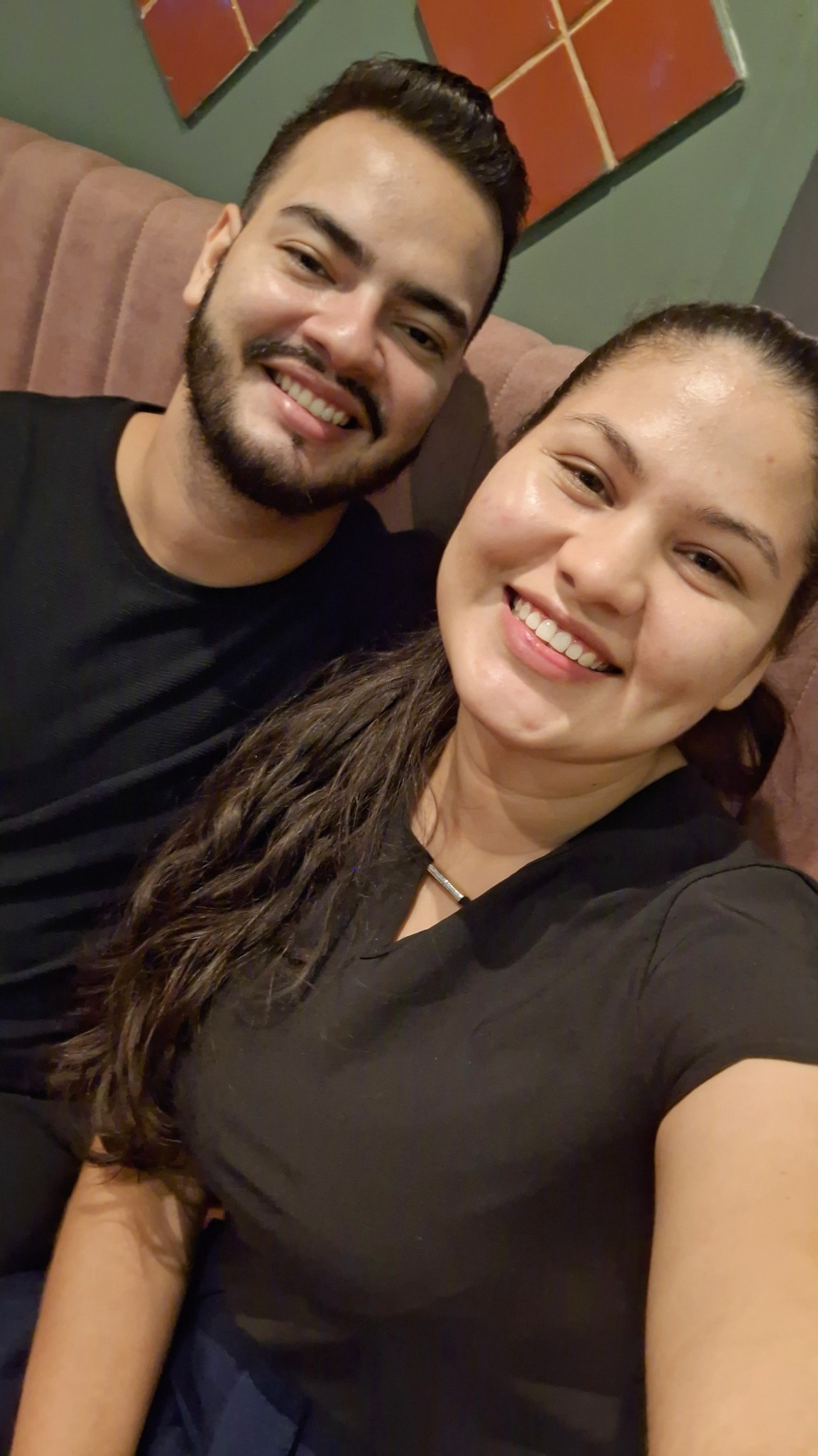 Junior e Larisse